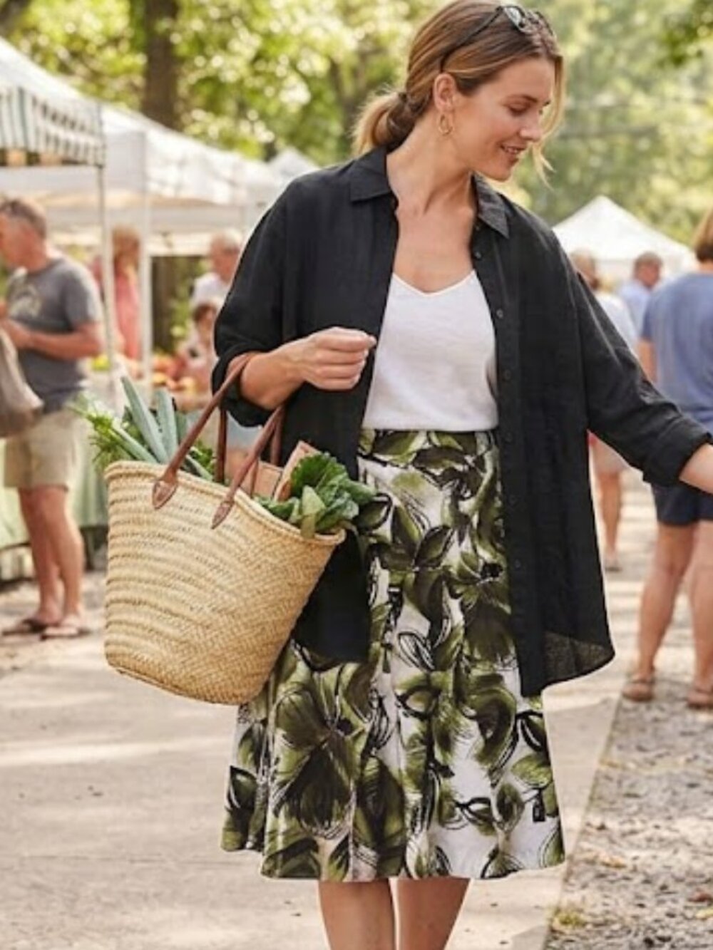 Dalia Collection Bold Floral Print Cotton Midi Skirt